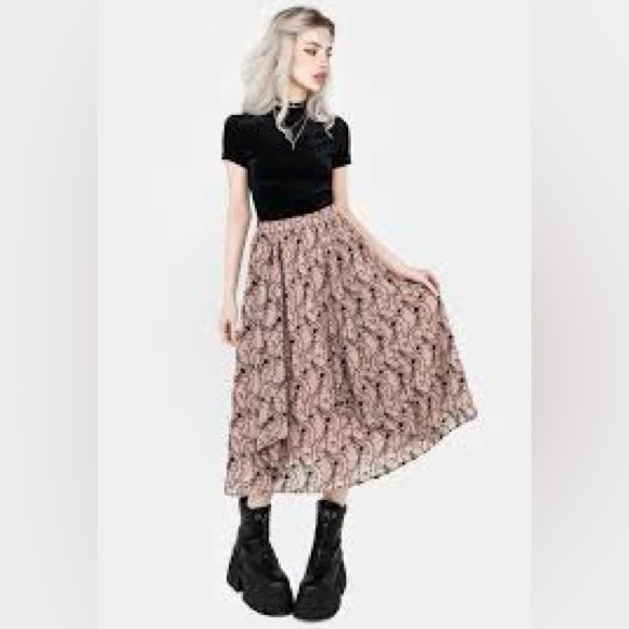 Disturbia Dresses & Skirts - Disturbia Rosethorn Ruffle Skirt